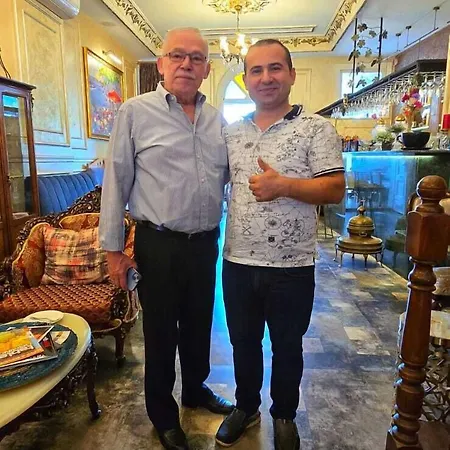 Hotel Solomon's Mansion 3*