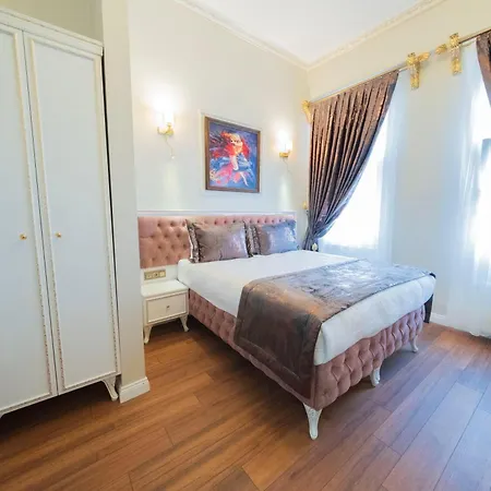 Szálloda Solomon's Mansion 3*