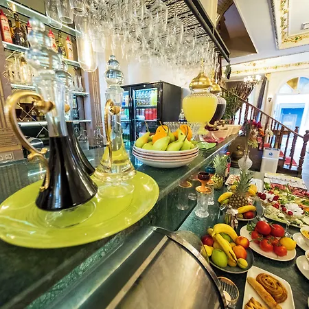 Solomon's Mansion Szálloda 3*