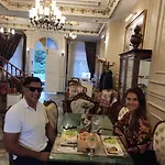 Solomon's Mansion