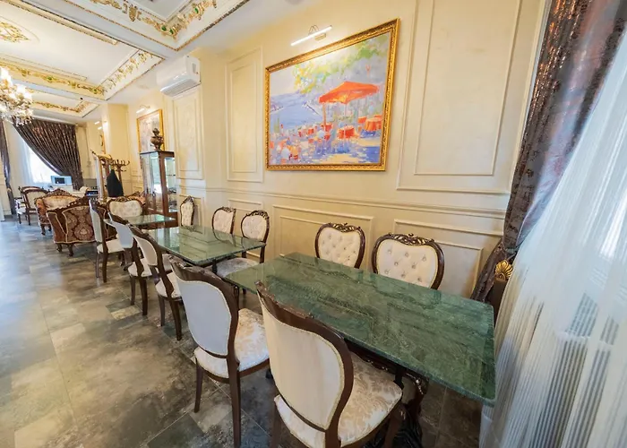 Hotel Solomon's Mansion 3*