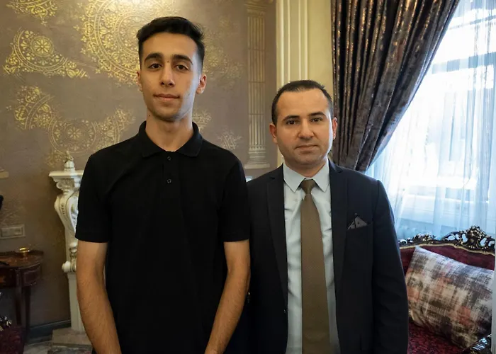 Hotel Solomon's Mansion