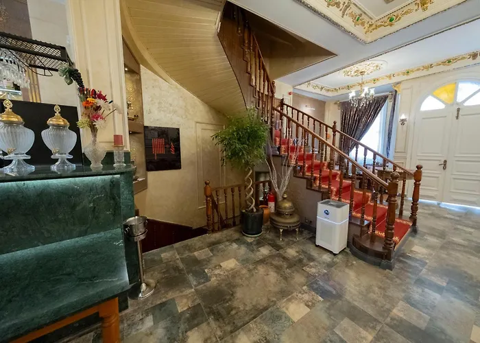 Solomon's Mansion Hotel 3*