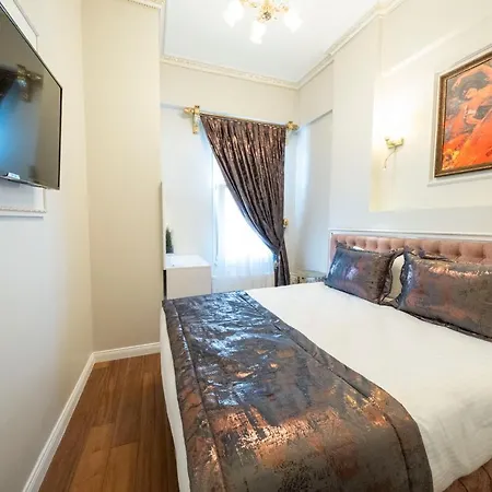 Solomon's Mansion Hotel 3*