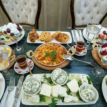 Hotel Solomon's Mansion 3*